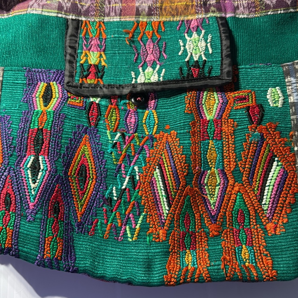 Tote - Picture 6 of 9